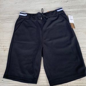 MENS Small NWT Black shorts